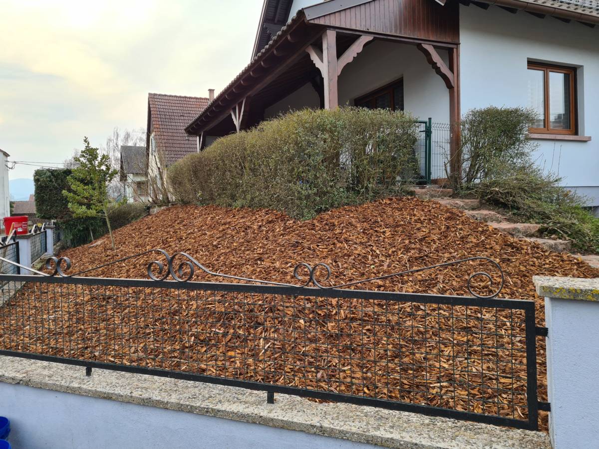 Réaménagement d&#8217;un talus à Stotzheim près de Benfeld Molsheim